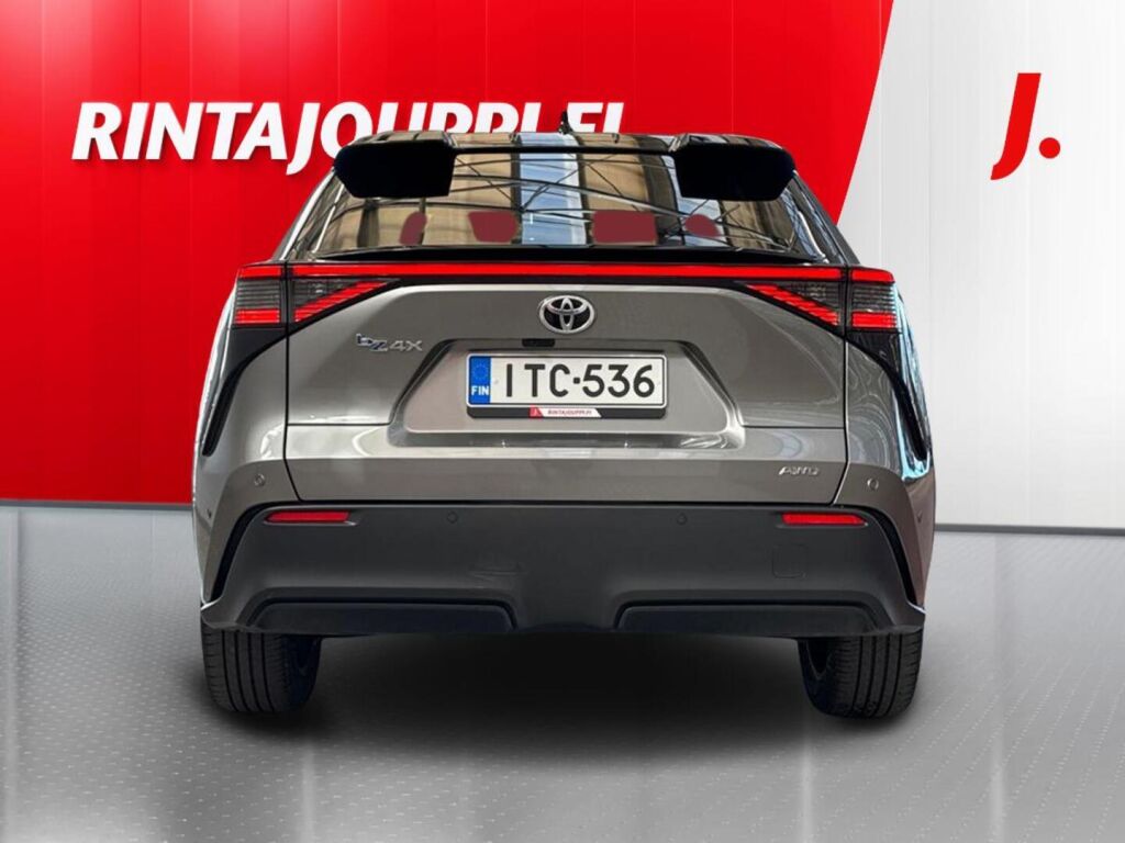 Toyota bZ4X Lounge BI-tone AWD 2025, kuva 6/26
