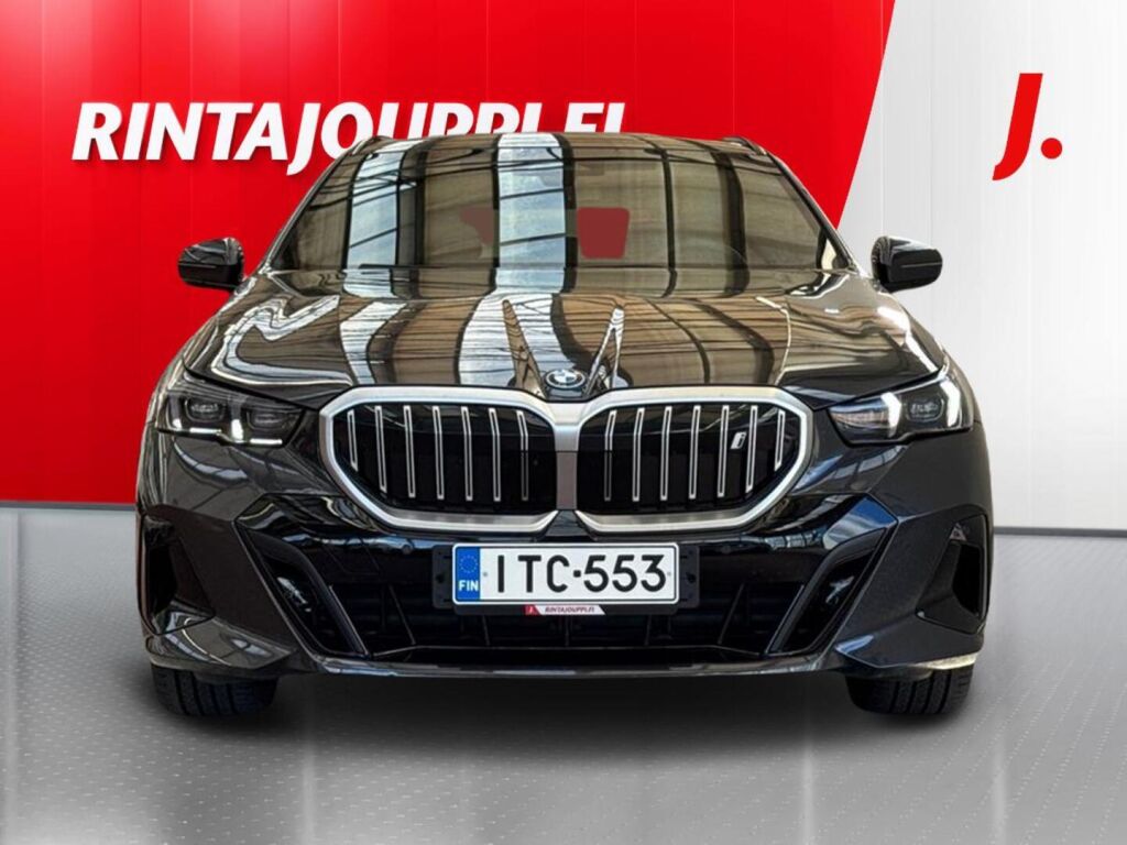 BMW i5 2026 Metalli harmaa