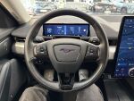 Ford Mustang Mach-E 2022 Musta
