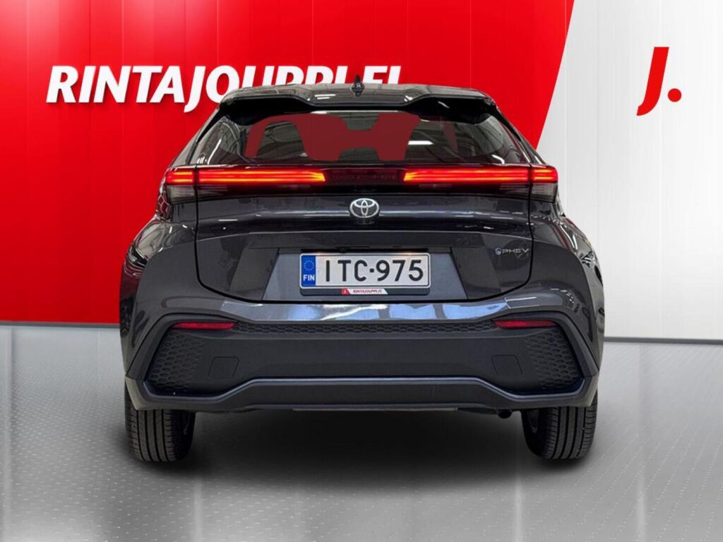 Toyota C-HR 2025 met.harmaa