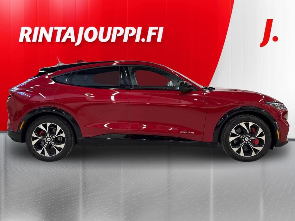 Ford Mustang Mach-E 2022 
