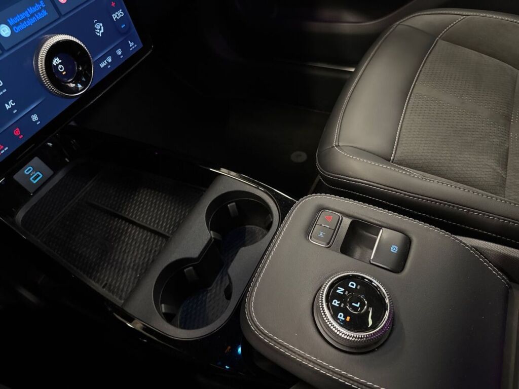 Ford Mustang Mach-E 2022 