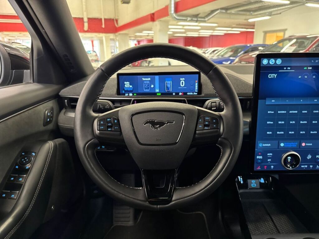 Ford Mustang Mach-E 2022 