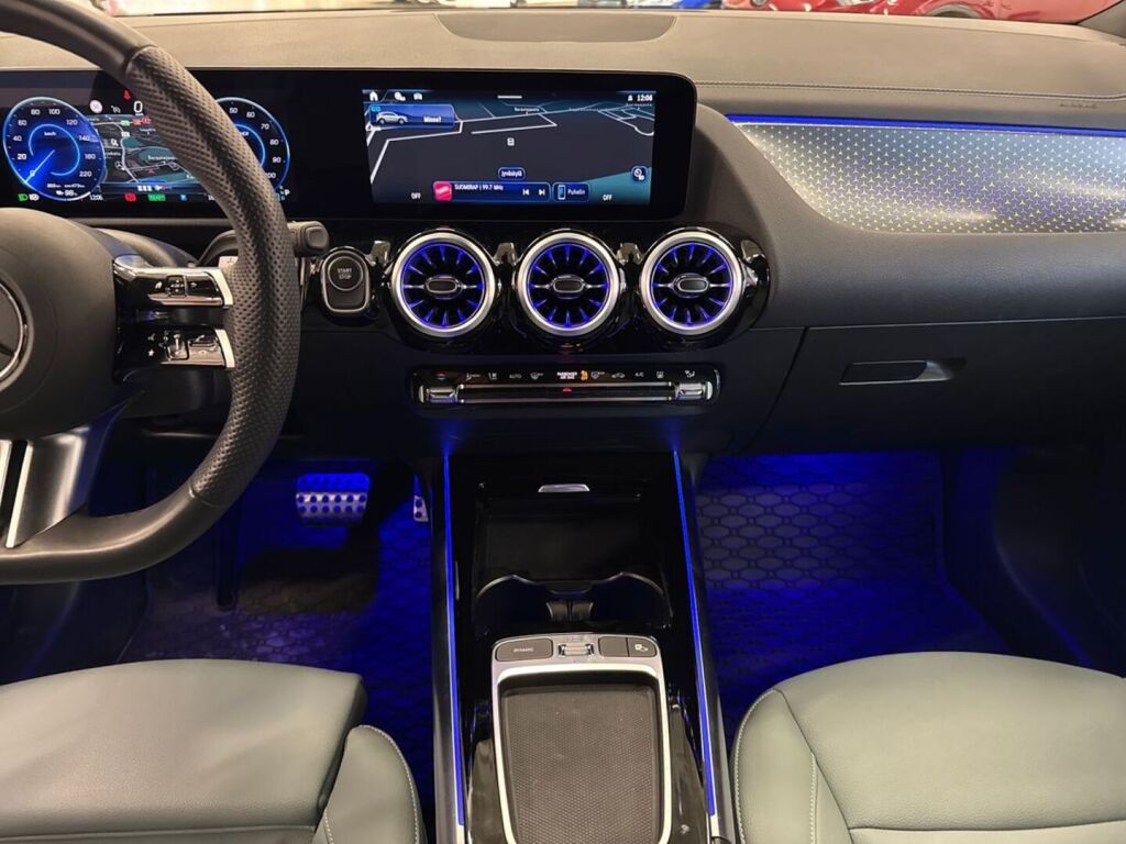 Mercedes-Benz EQA 2025 