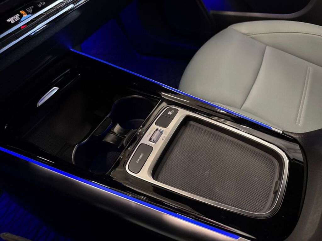 Mercedes-Benz EQA 2025 