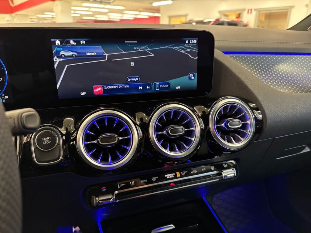 Mercedes-Benz EQA 2025 