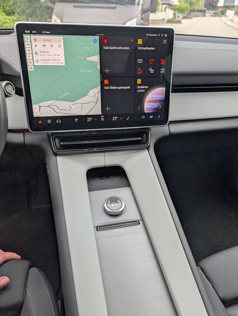 Polestar 4 2024 