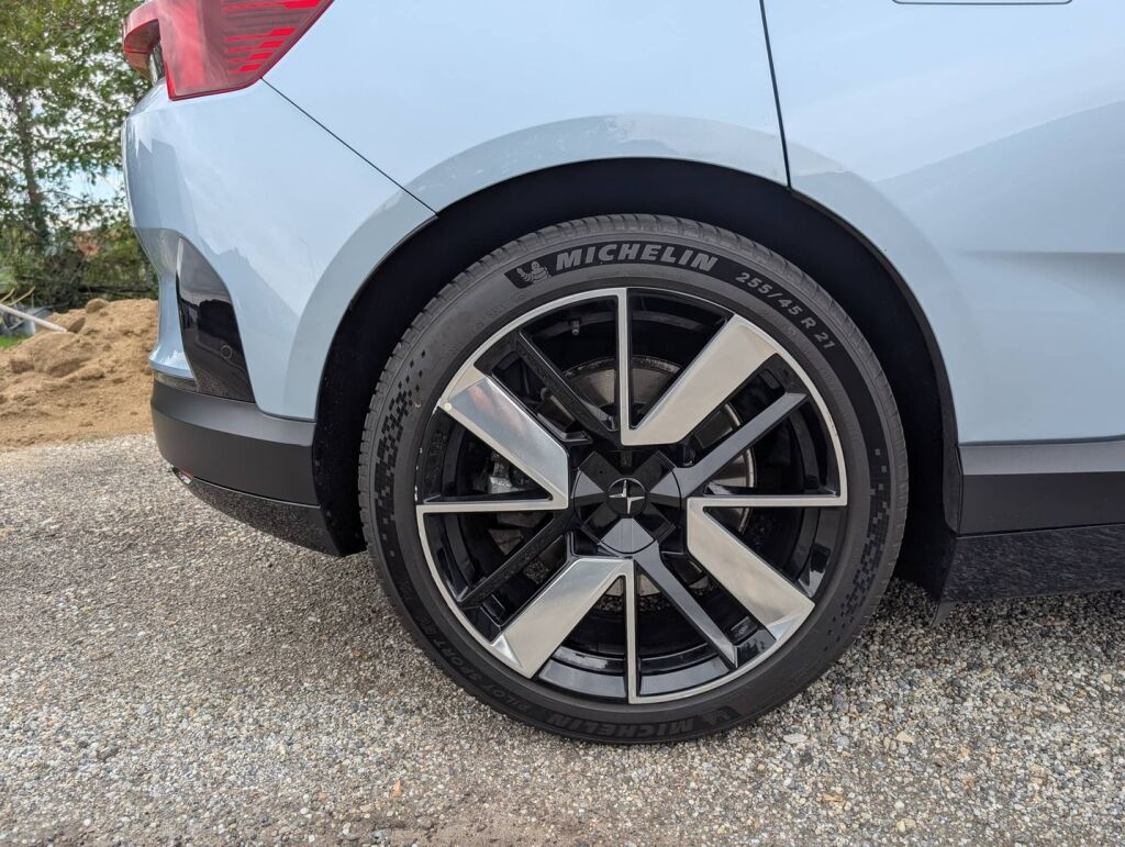 Polestar 4 2024 