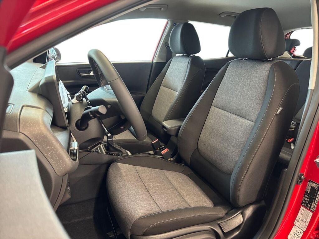 Kia Stonic 2026 Punainen
