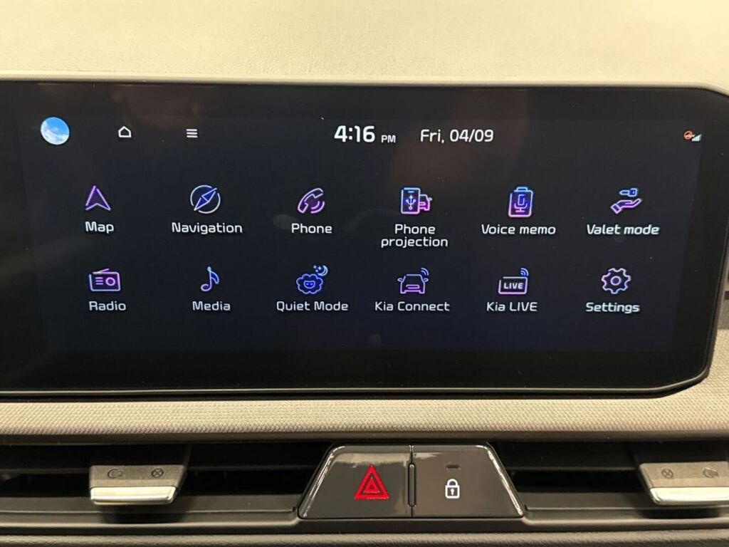 Kia Stonic 2026 Punainen