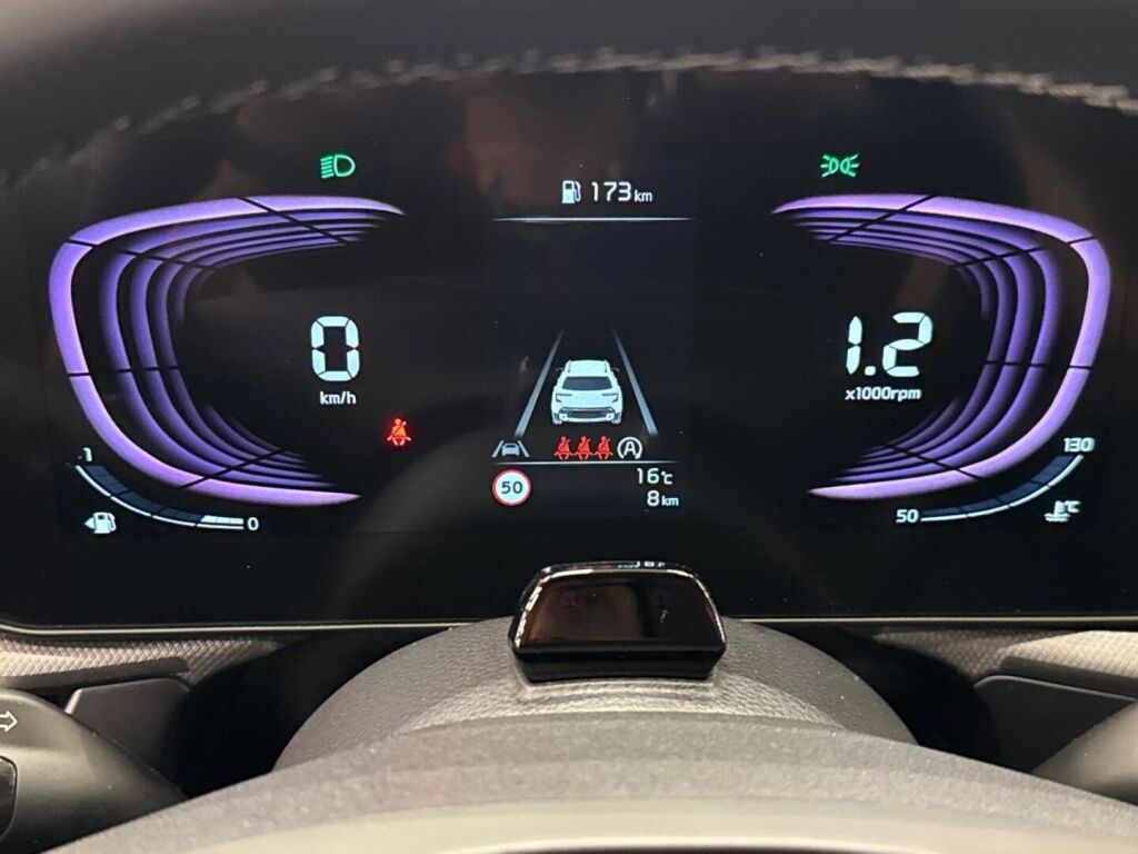 Kia Stonic 2026 Punainen