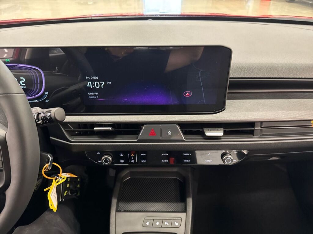 Kia Stonic 2026 Punainen