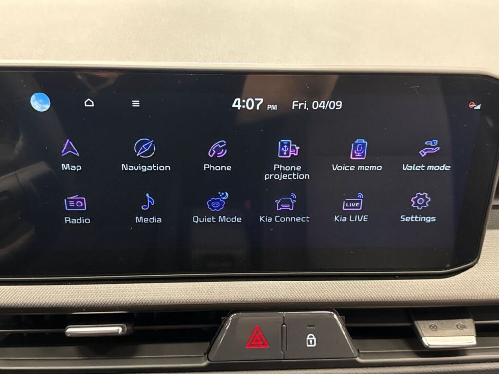 Kia Stonic 2026 Punainen