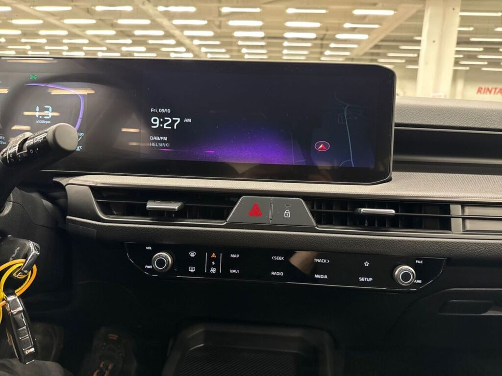 Kia Stonic 2026 Harmaa