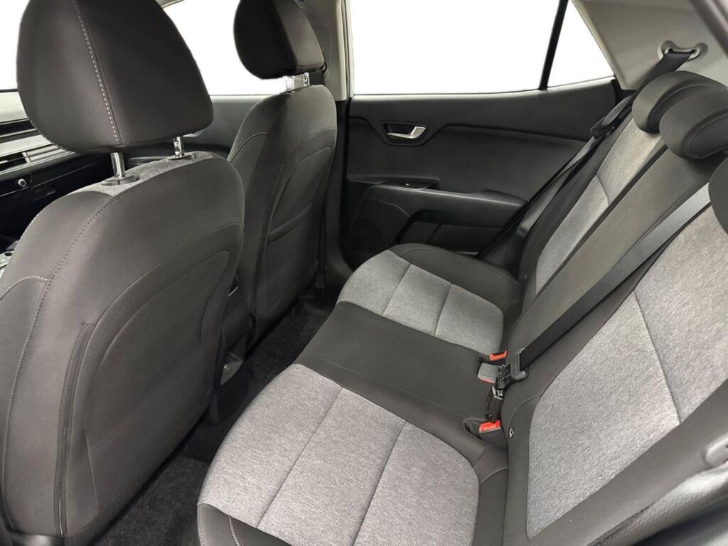 Kia Stonic 2026 Harmaa
