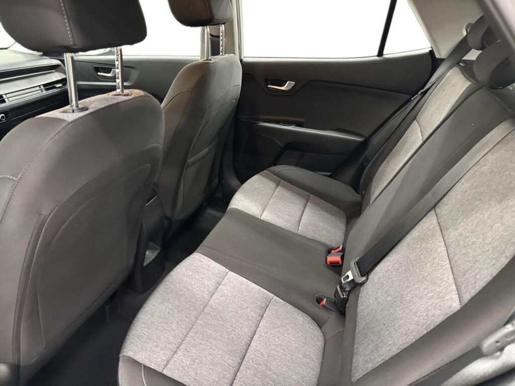Kia Stonic 2026 Harmaa