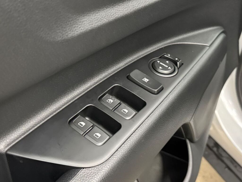 Kia Stonic 2026 Harmaa