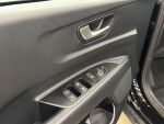 Kia Stonic 2026 Musta