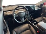 Tesla Model 3 2019 Punainen
