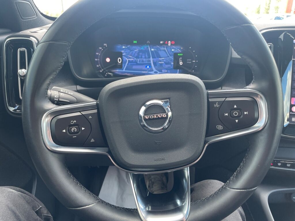 Volvo C40 2023 