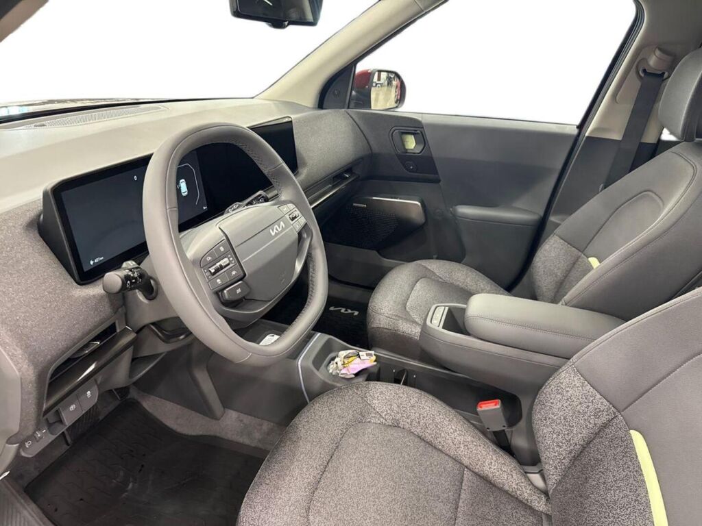 Kia EV2 2026 Punainen