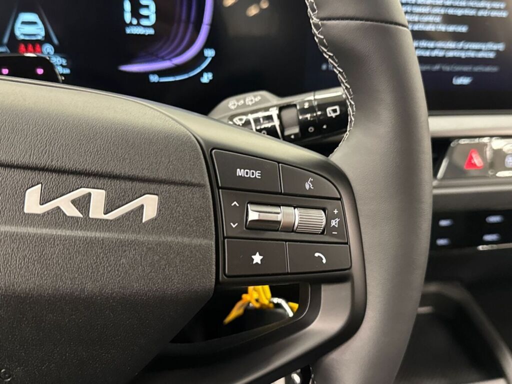 Kia Stonic 2026 Valkoinen