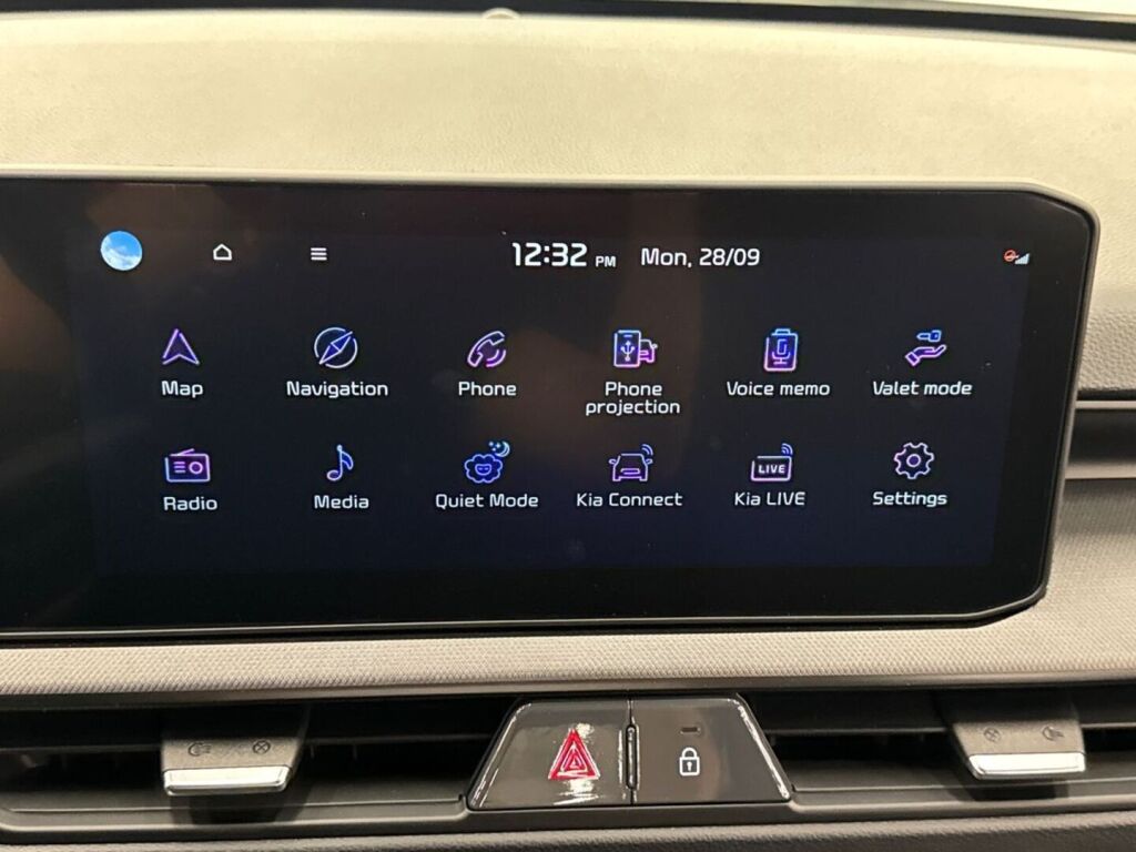 Kia Stonic 2026 Valkoinen