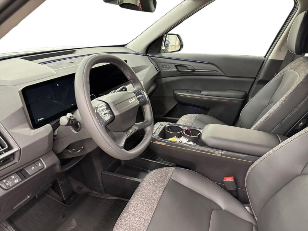 Kia EV5 2026 Valkoinen