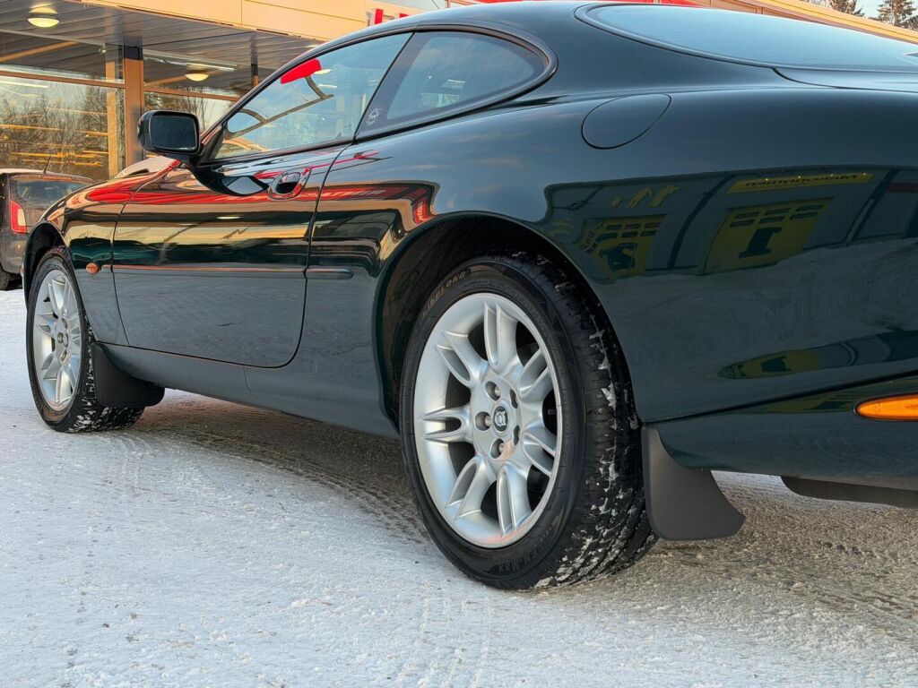 Jaguar XK8 2001 Vihreä