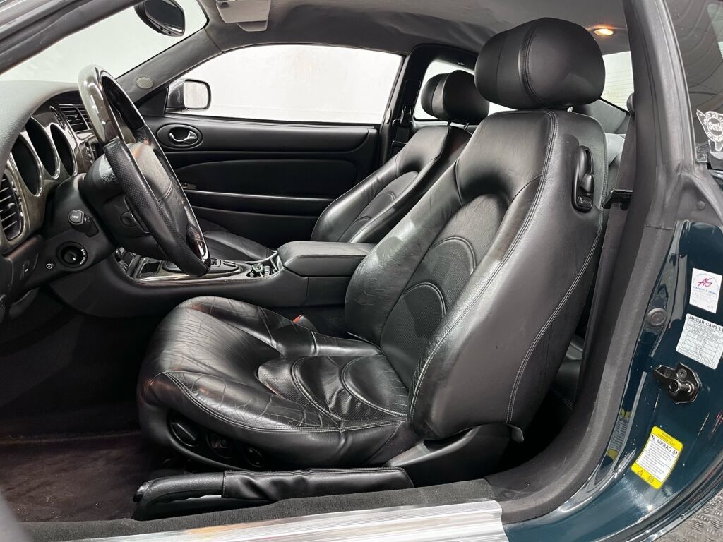 Jaguar XK8 2001 Vihreä