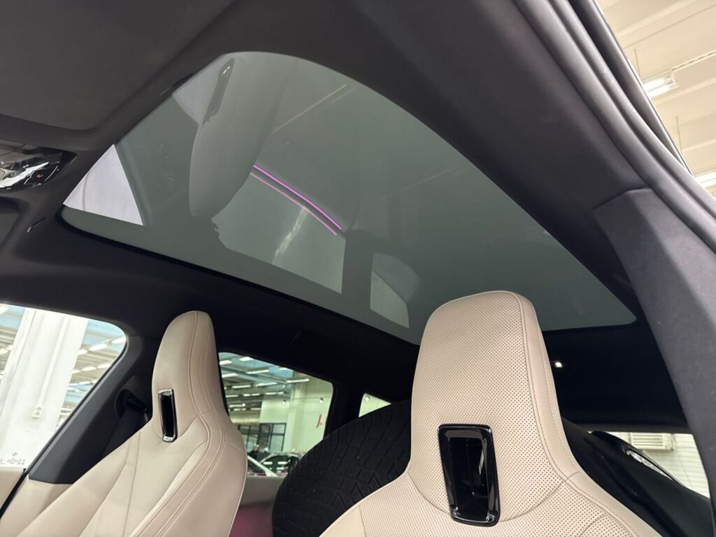 BMW iX 2023 Harmaa (Oxide Grey II Metallic)