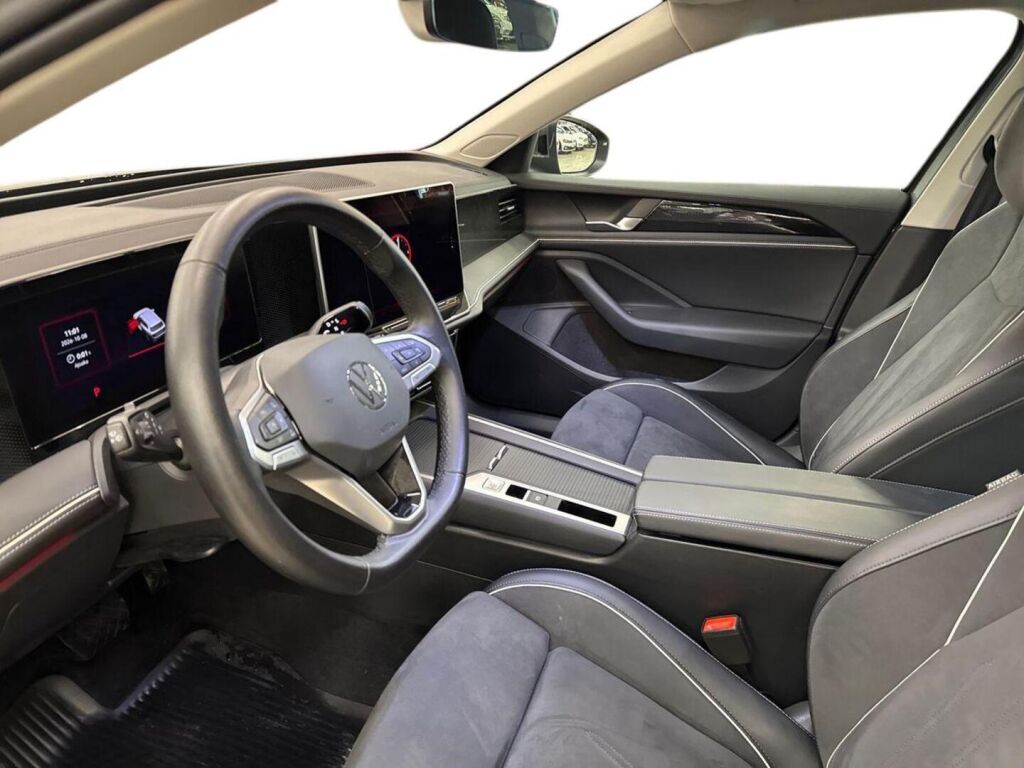 Volkswagen PASSAT 2025 Harmaa