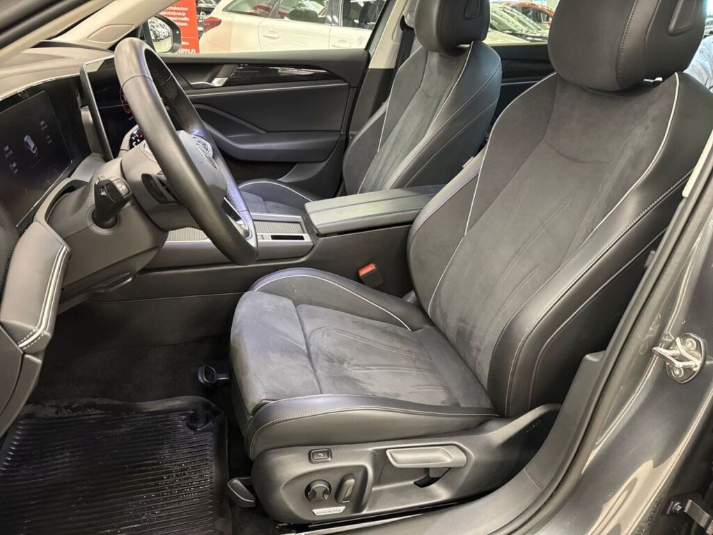 Volkswagen PASSAT 2025 Harmaa