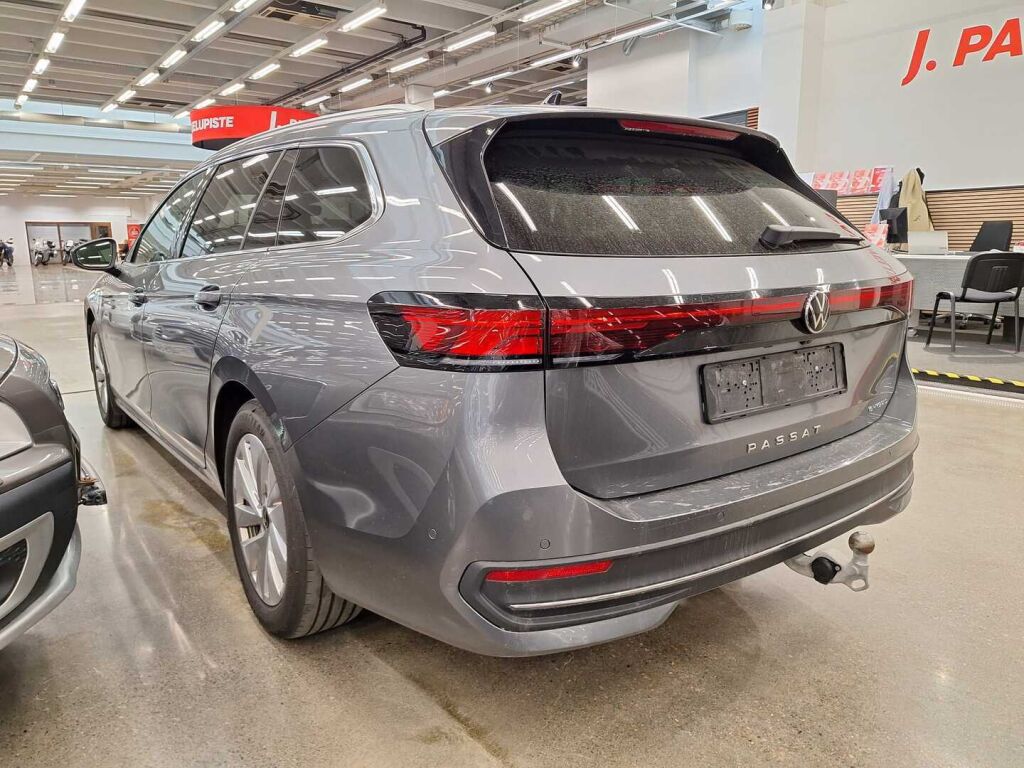Volkswagen PASSAT 2025 Harmaa
