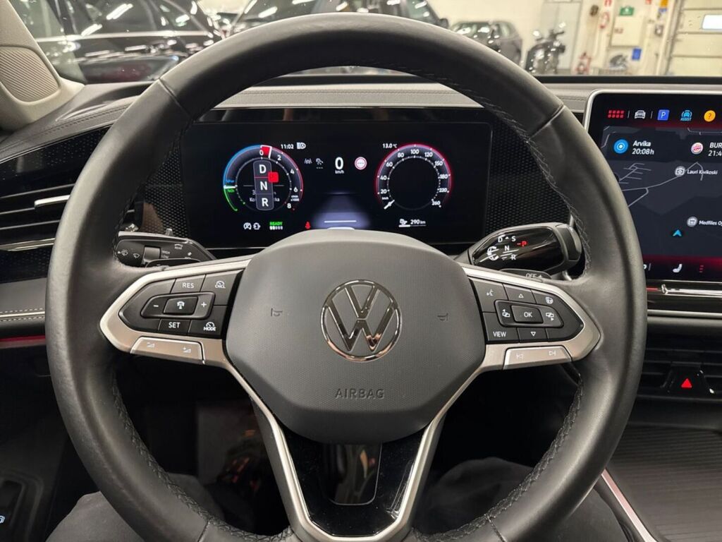Volkswagen PASSAT 2025 Harmaa