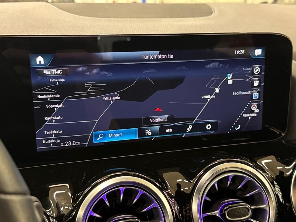 Mercedes-Benz EQA 2023 