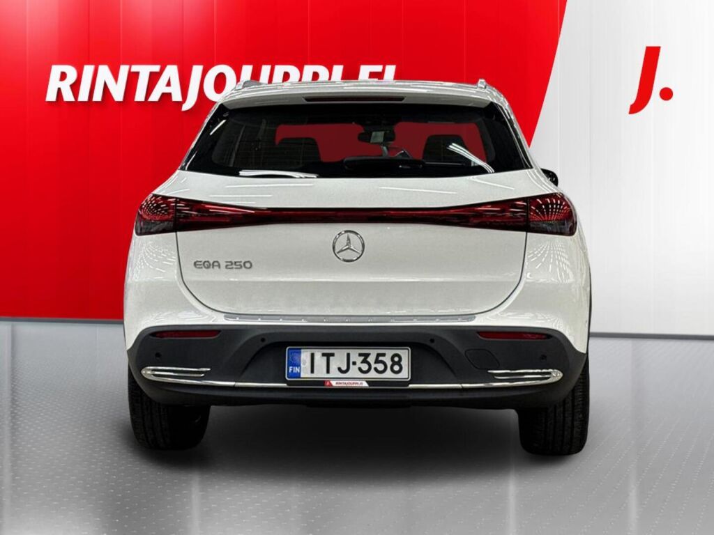 Mercedes-Benz EQA 2023 