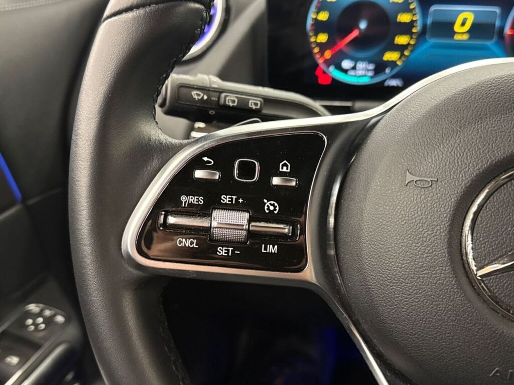 Mercedes-Benz EQA 2023 