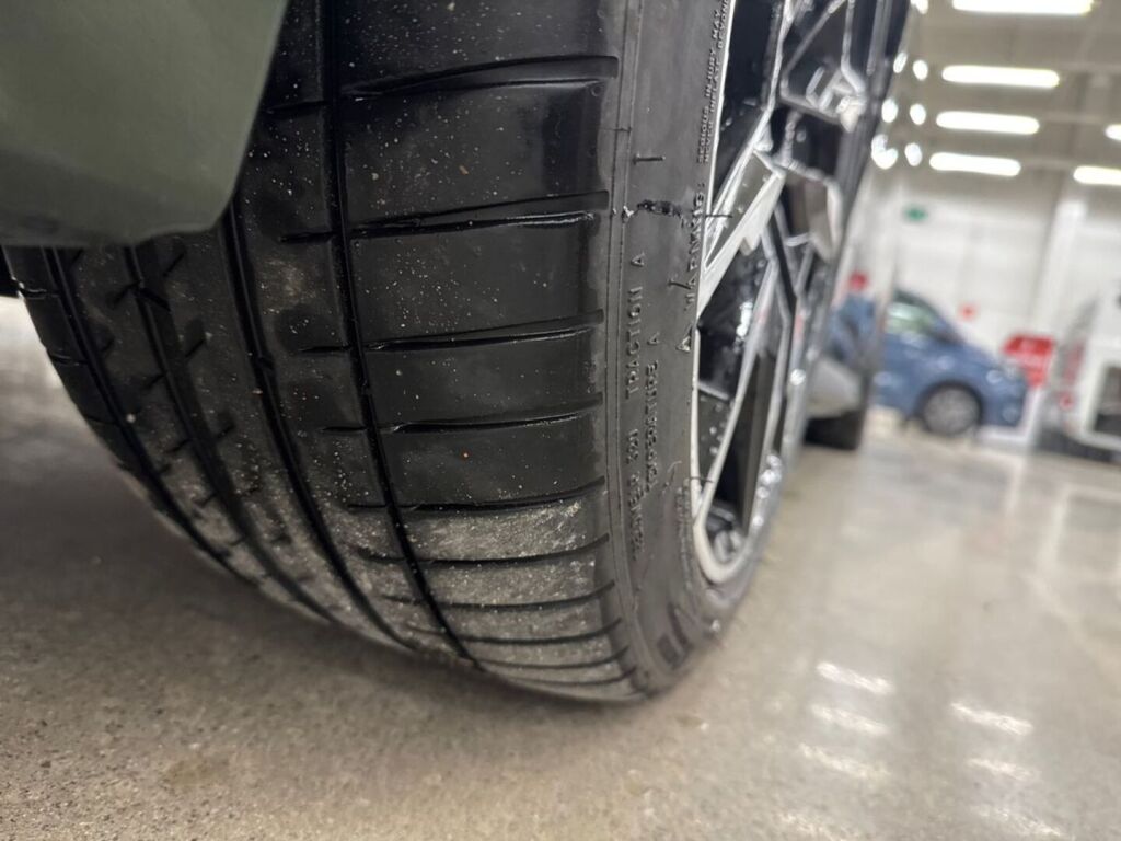 BMW I4 M50 2024 Vihreä (Sanremo Green)