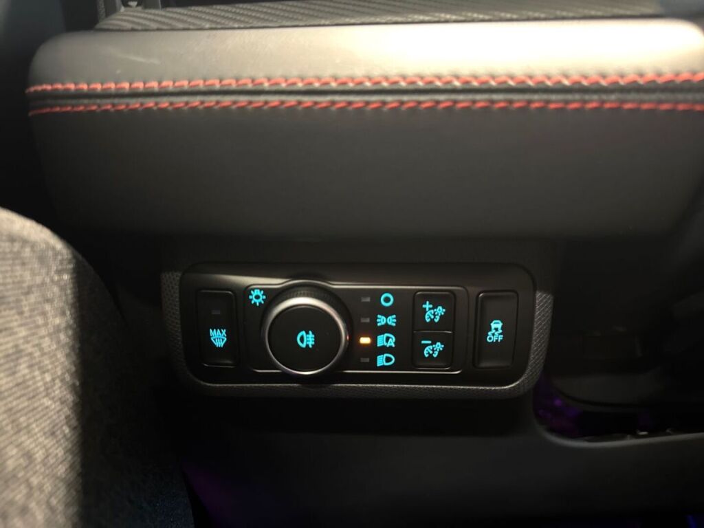 Ford Mustang Mach-E 2026 Adriatic Blue-Green