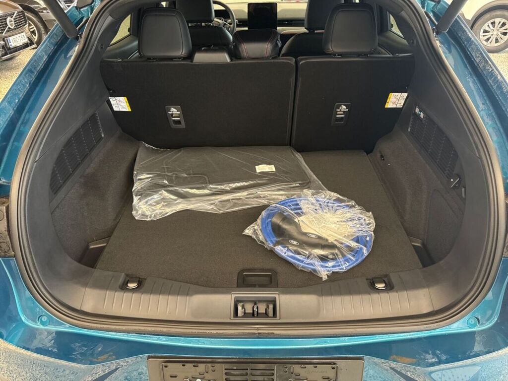 Ford Mustang Mach-E 2026 Adriatic Blue-Green