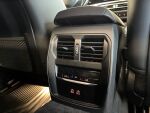 BMW i4 2024 Musta (Black Sapphire Metallic)