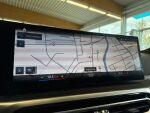 BMW i4 2024 Musta (Black Sapphire Metallic)