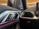 BMW i4 2024 Musta (Black Sapphire Metallic)