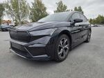 Skoda Enyaq 2023 Musta (Black Magic Pearl Effect)