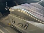 Skoda Enyaq 2023 Musta (Black Magic Pearl Effect)