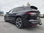 Skoda Enyaq 2023 Musta (Black Magic Pearl Effect)