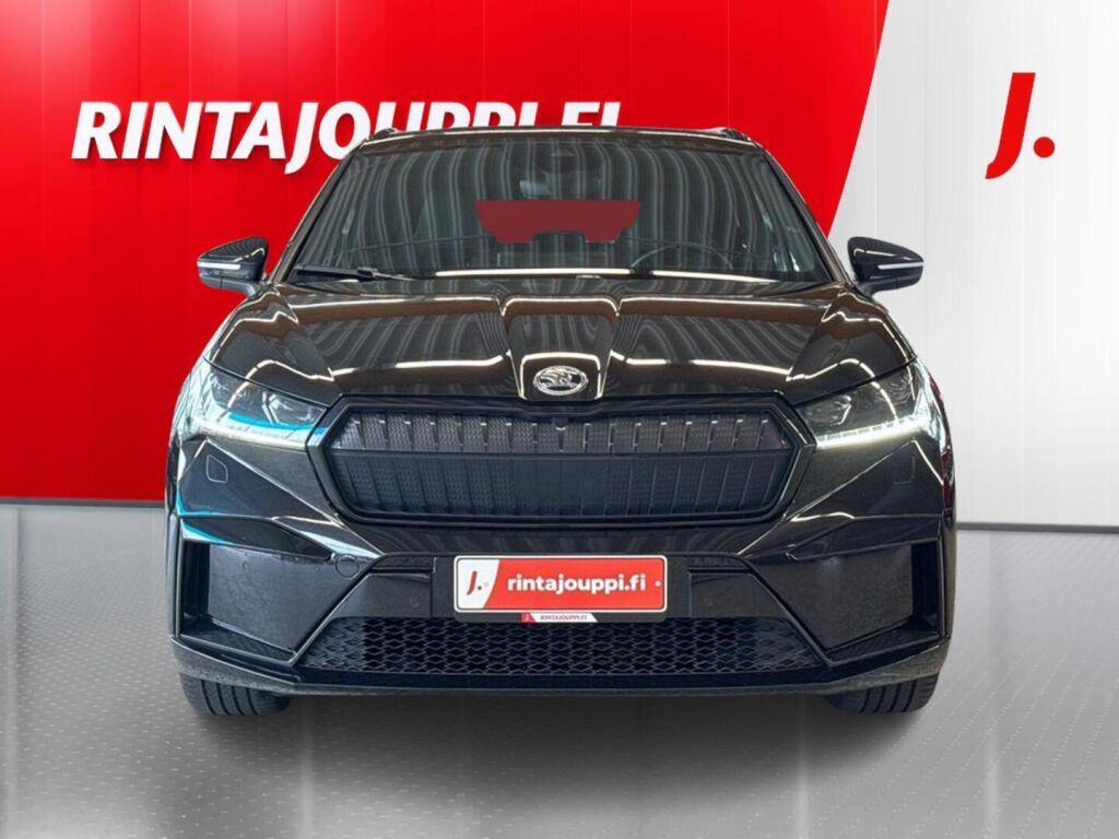 Skoda Enyaq 2023 Musta (Black Magic Pearl Effect)