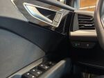 Audi Q4 e-tron 2024 Musta (Mythos Black Metallic)