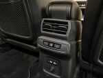 Audi Q4 e-tron 2024 Musta (Mythos Black Metallic)